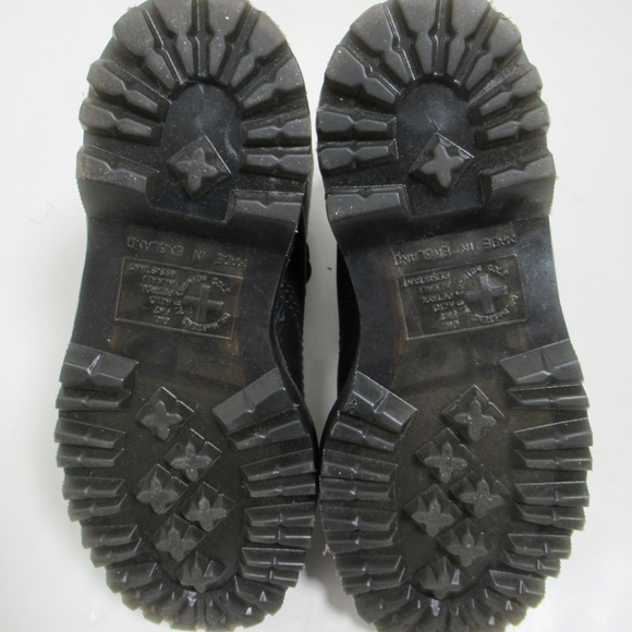 Dr Martens Barton Made In England Shearling Lined Leather Boots Black 5 M / 6 L - Picture 6 of 12